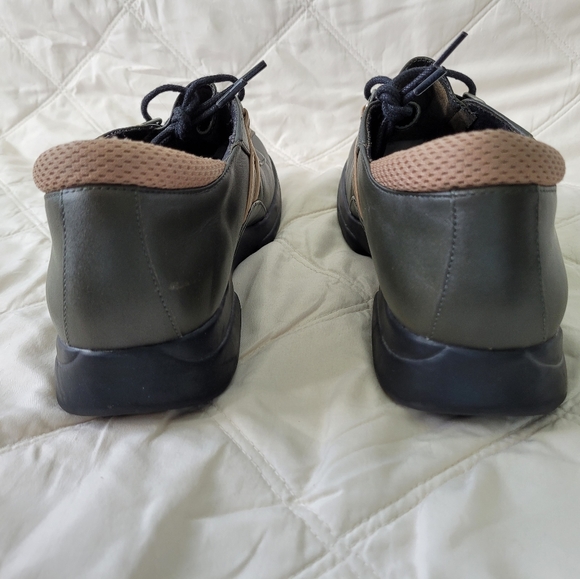 Naturalizer shoes - Picture 5 of 6